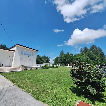 Villa Arkado *